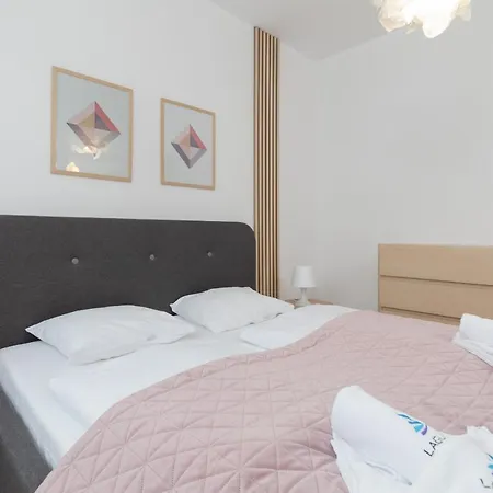 Apartamenty Deluxe Nautilus By Renters * Świnoujście